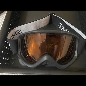 Smith snowboarding goggles